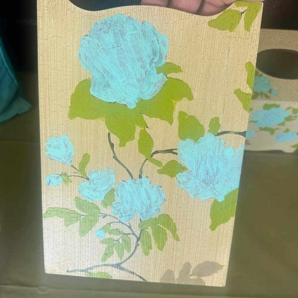 Croscill Home waste basket & tissue holder